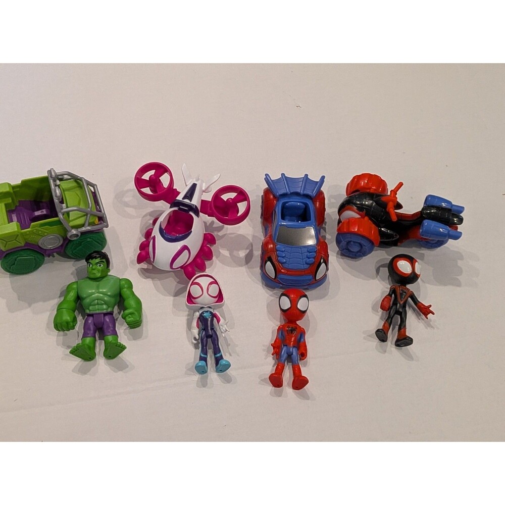 Spidey and His Amazing Friends Marvel Spidey Action Figures and Cars Hulk, Gwen